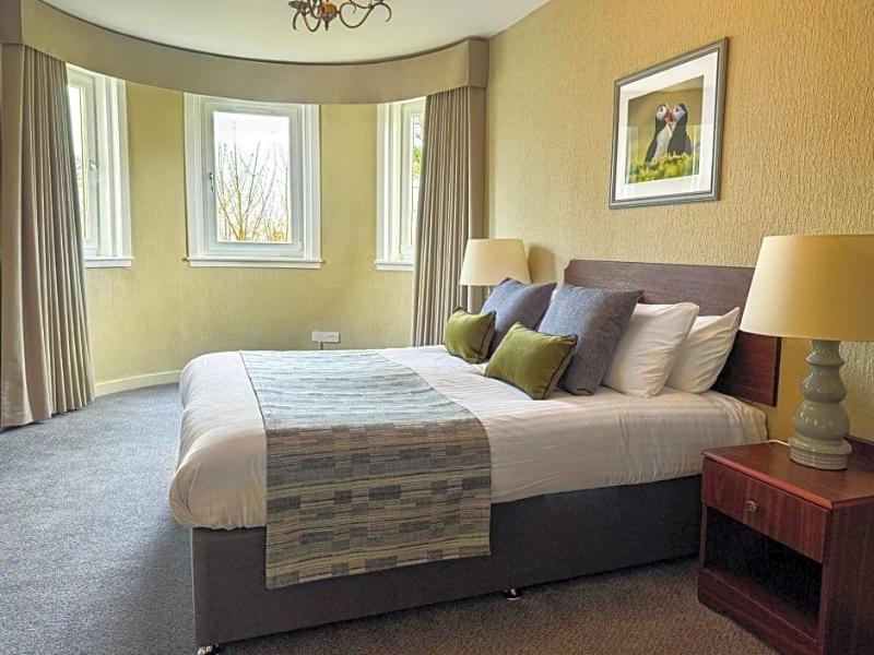 Royal Ullapool 