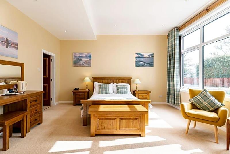 Royal Ullapool 