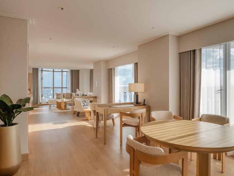 Tower Club at Lebua image