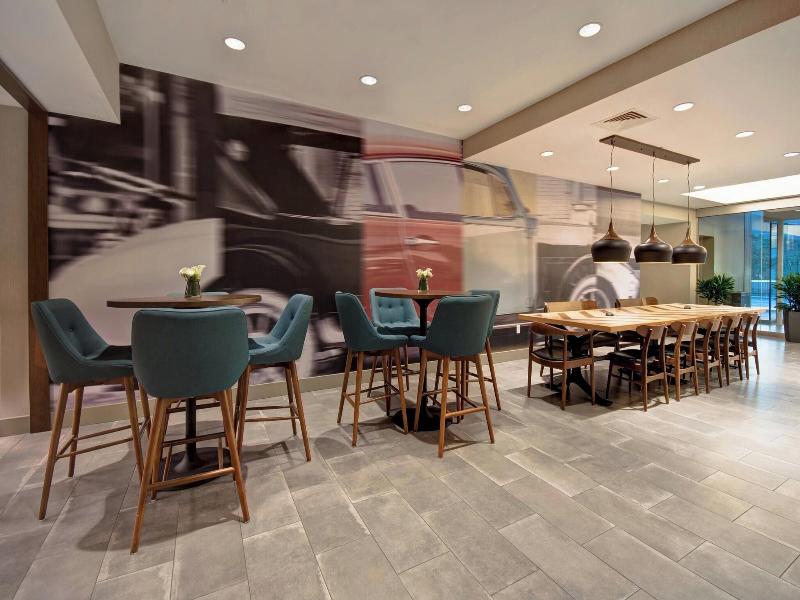 Four Points By Sheraton Boston Newton image