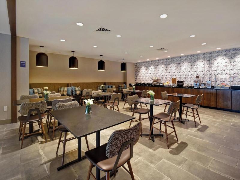 Four Points By Sheraton Boston Newton image