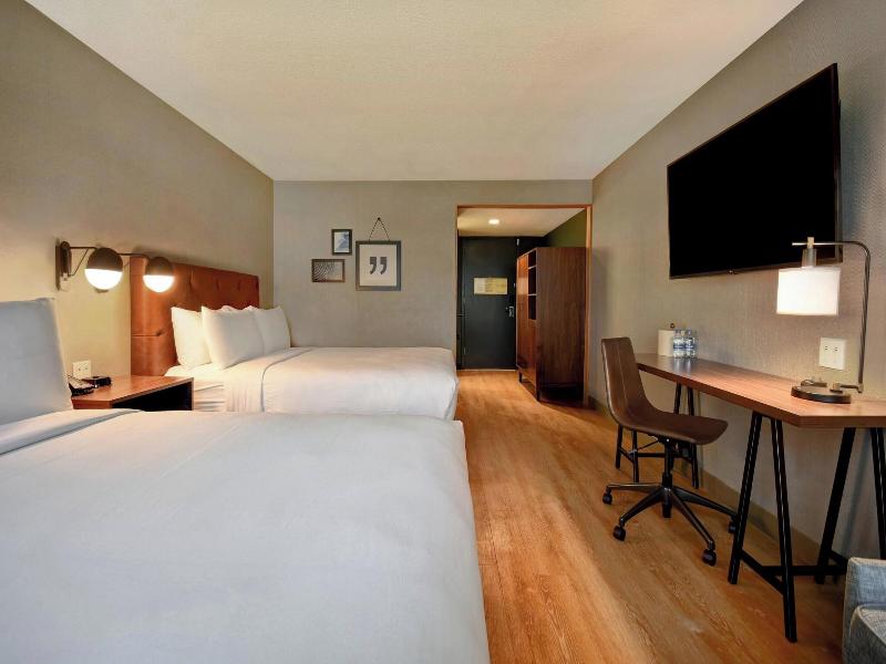 Four Points By Sheraton Boston Newton image