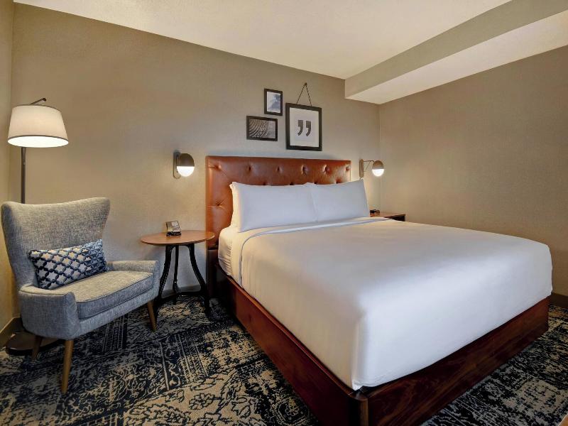 Four Points By Sheraton Boston Newton image