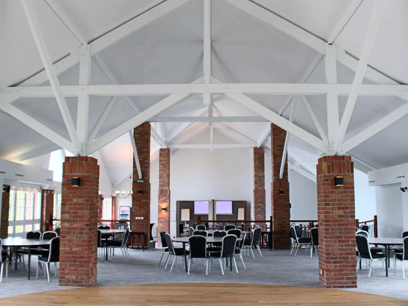Hôtel Mercure Chantilly Resort & Conventions image