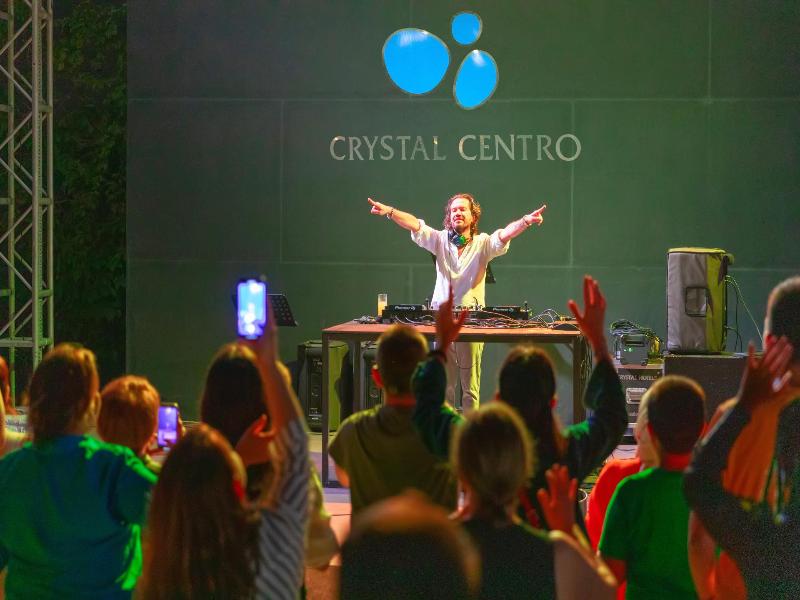 Crystal Centro Pearl Collection image