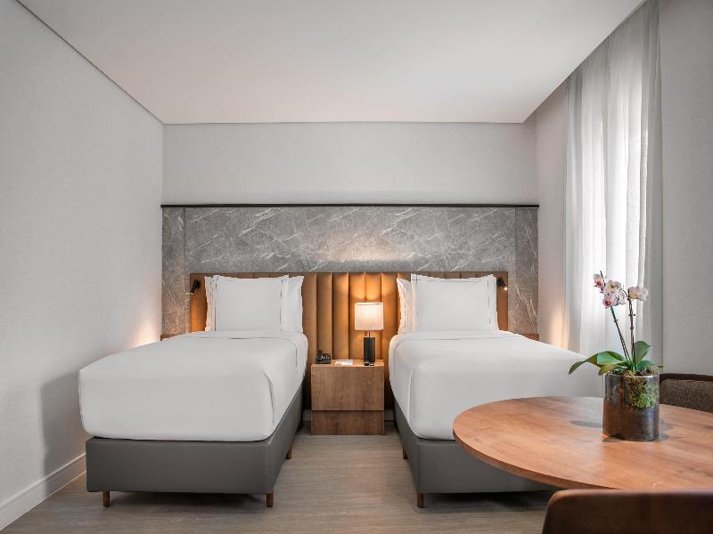 Melia Jardim Europa image