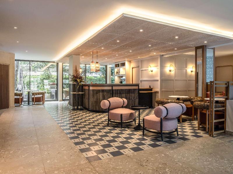 Hotel Mercure Paris Boulogne Pont de Saint Cloud — general view