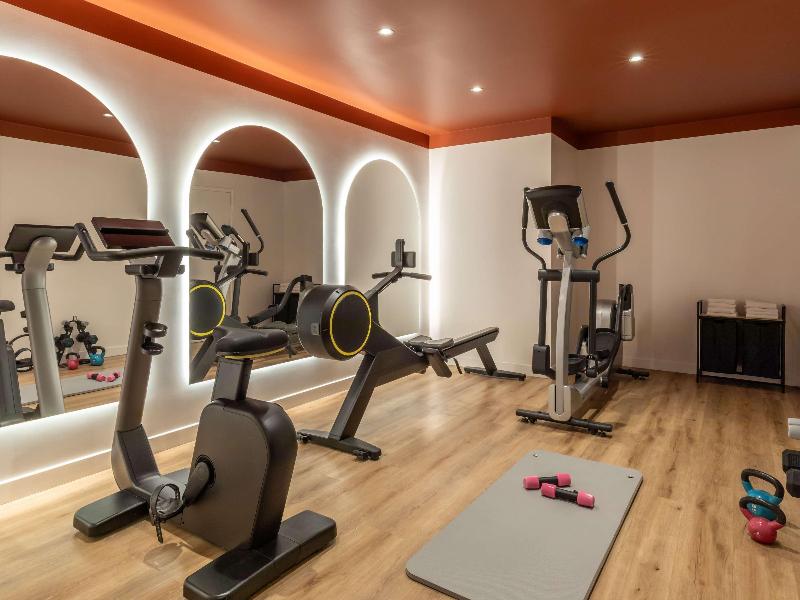 Hotel Mercure Paris Boulogne Pont de Saint Cloud image
