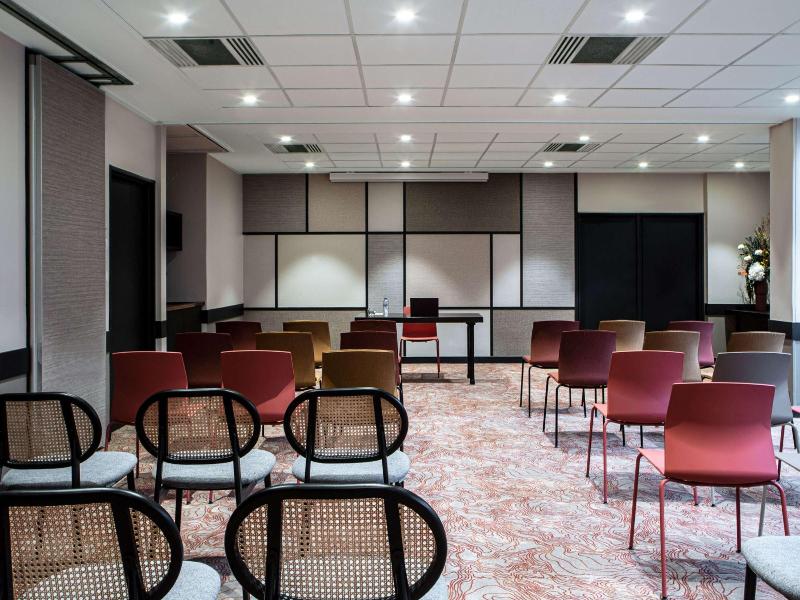 Hotel Mercure Paris Boulogne Pont de Saint Cloud image
