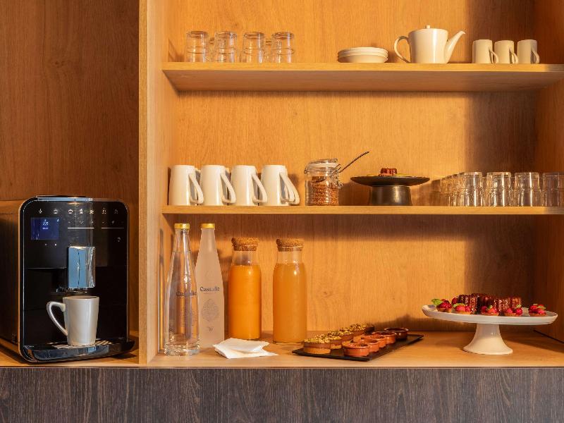 Hotel Mercure Paris Boulogne Pont de Saint Cloud image