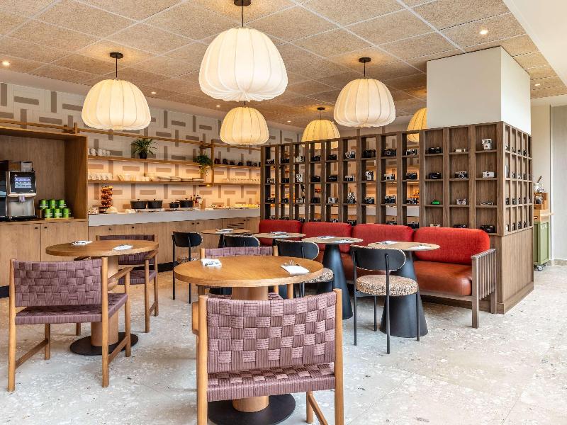 Hotel Mercure Paris Boulogne Pont de Saint Cloud image