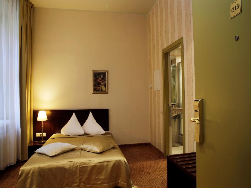 Monika Centrum Hotels image