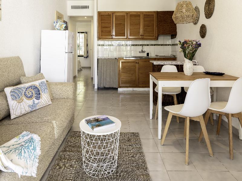 Las Brisas I & II image