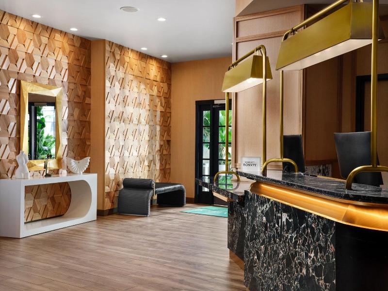 Burton House, Beverly Hills, A Tribute Portfolio image