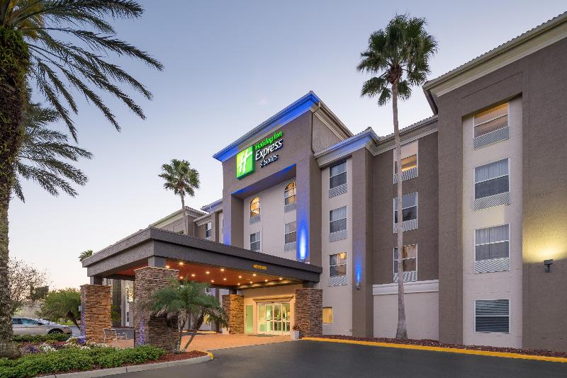 Holiday Inn Express Orlando Airport image