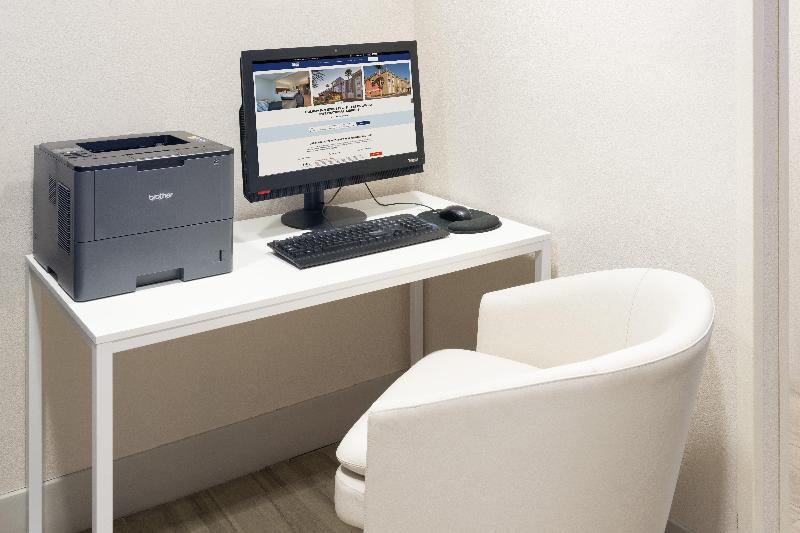 Holiday Inn Express Orlando Airport image