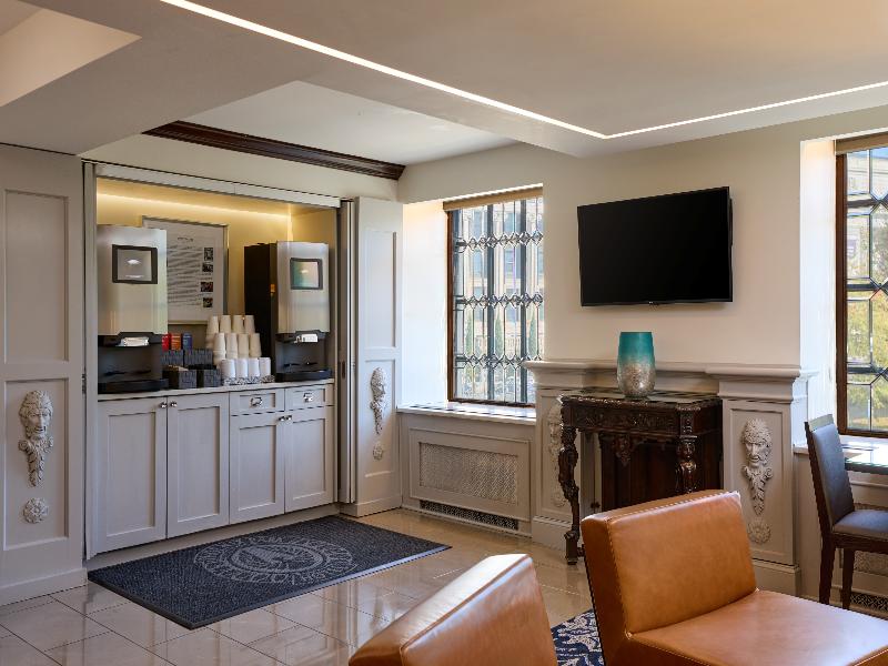 Phoenix Park Hotel image