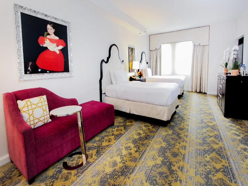 The Churchill Hotel image