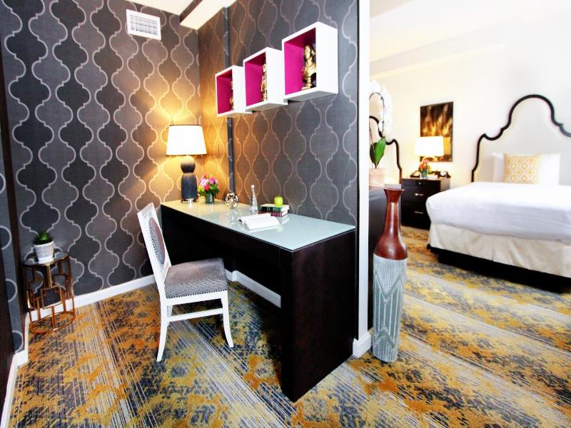 The Churchill Hotel image