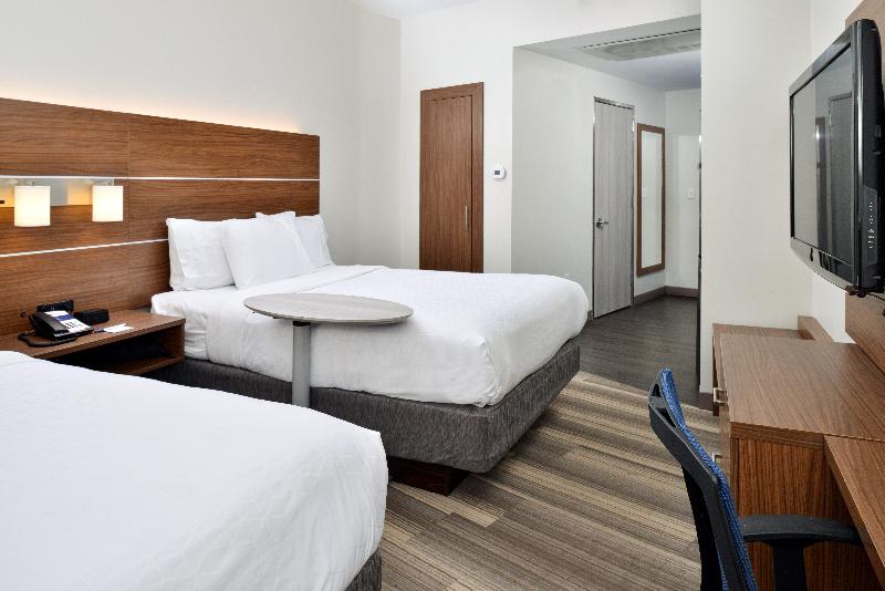 Holiday Inn Express New Orleans - Arts District image