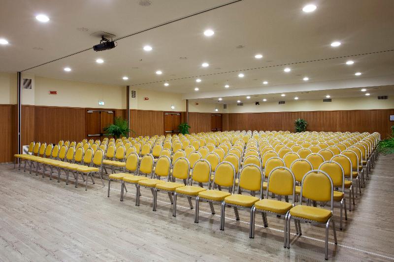 Holiday Inn Cagliari Holiday Inn Cagliari