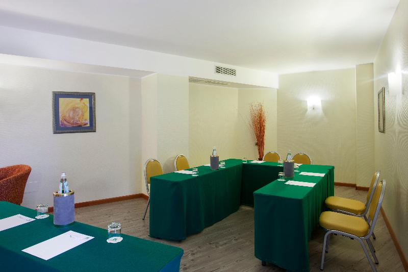 Holiday Inn Cagliari Holiday Inn Cagliari
