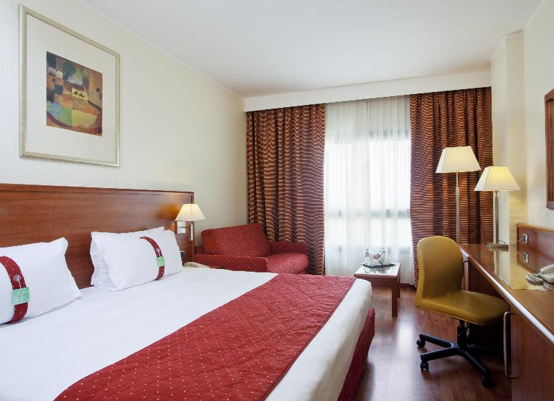 Holiday Inn Cagliari Holiday Inn Cagliari
