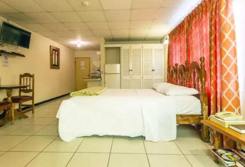 Sundeck Suites image