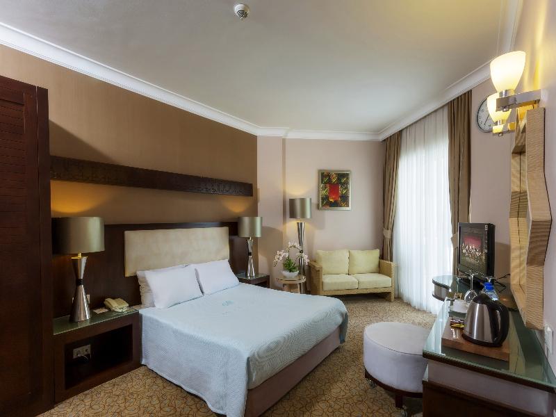 Mukarnas Spa Resort Hotel