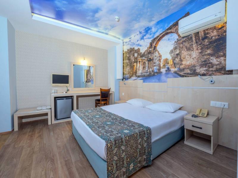 Sun Beach Hill Hotel image