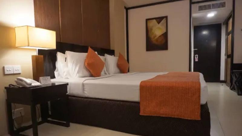 Pegasus Reef - A Beach Resort in Colombo image