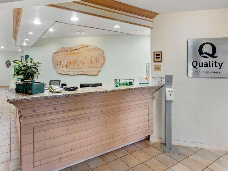 Quality Suites Moab Near Arches National Park image