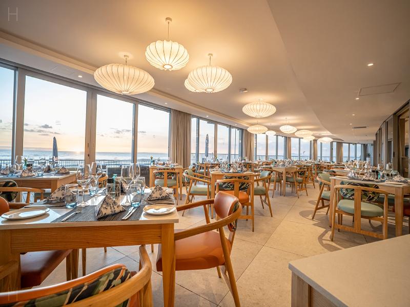 Lagoon Beach Hotel image