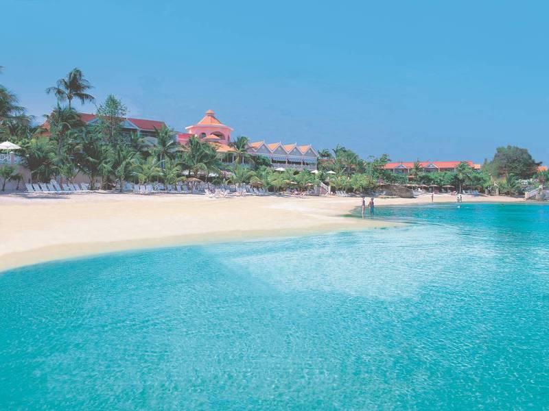 Hotel Coco Reef Resort