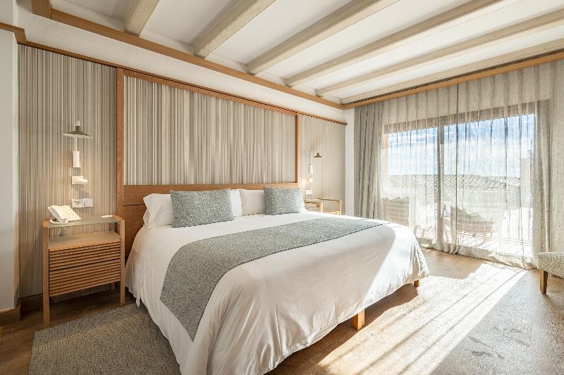 Hote Cala del Pi Beach Retreat - ADULTS ONLY image