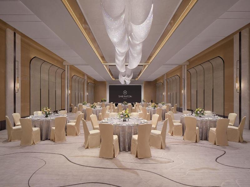 Sheraton Hong Kong Hotel & Towers image