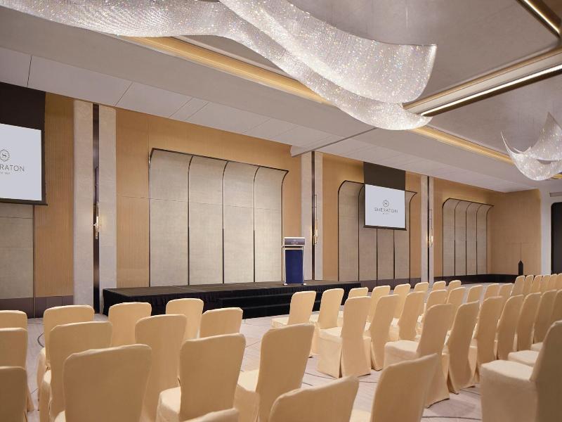 Sheraton Hong Kong Hotel & Towers image