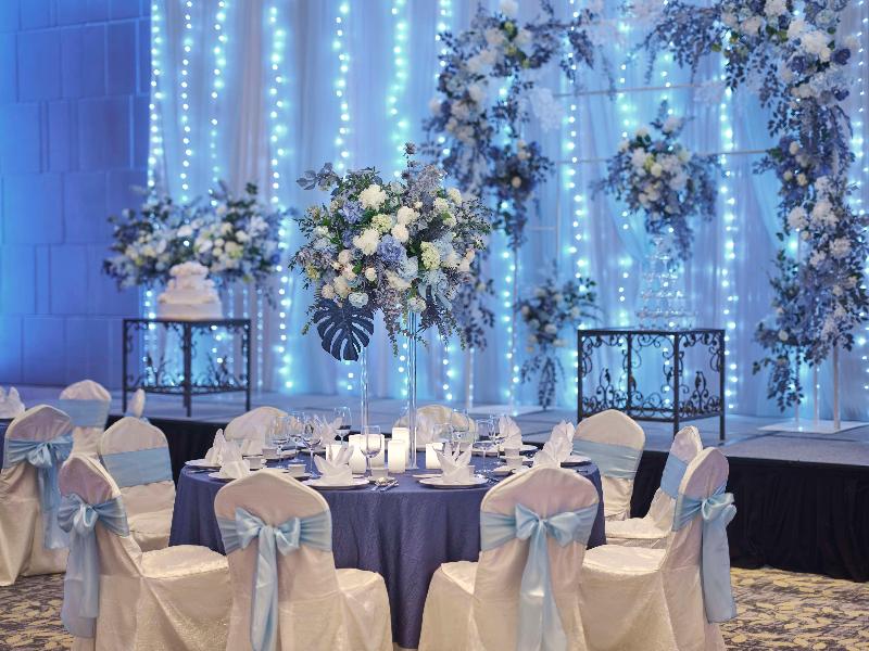Carlton Hotel Singapore image