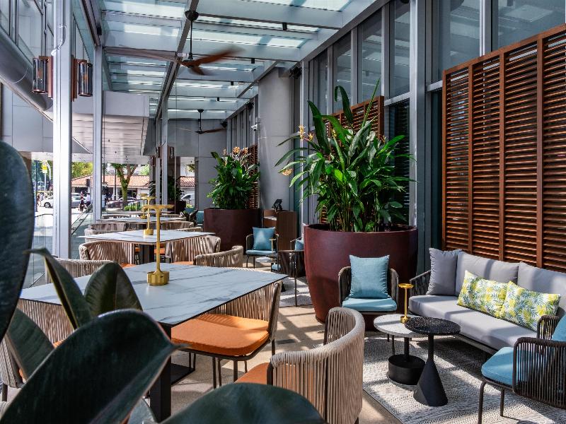 Carlton Hotel Singapore image