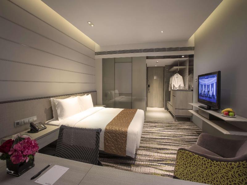 Carlton Hotel Singapore image