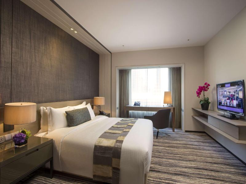 Carlton Hotel Singapore image