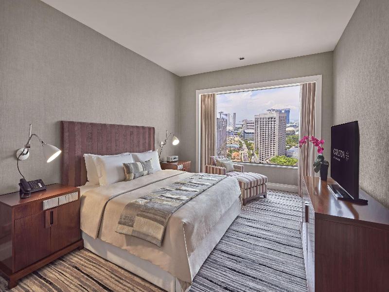Carlton Hotel Singapore image