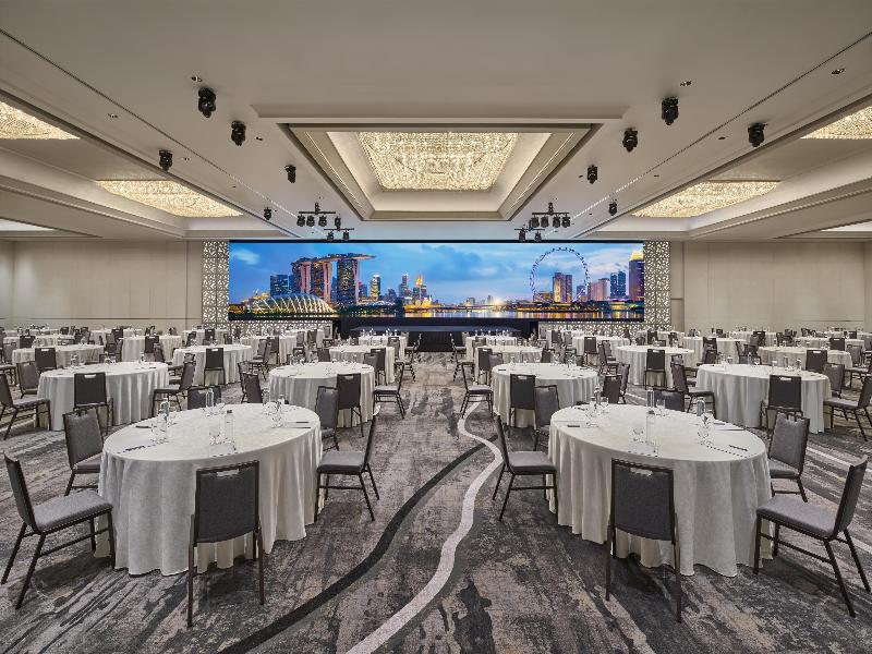 Hilton Singapore Orchard image