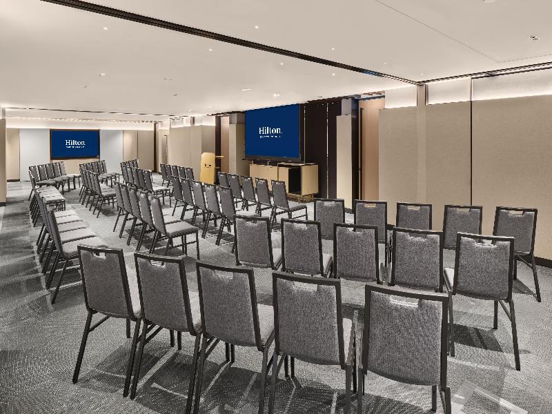 Hilton Singapore Orchard image