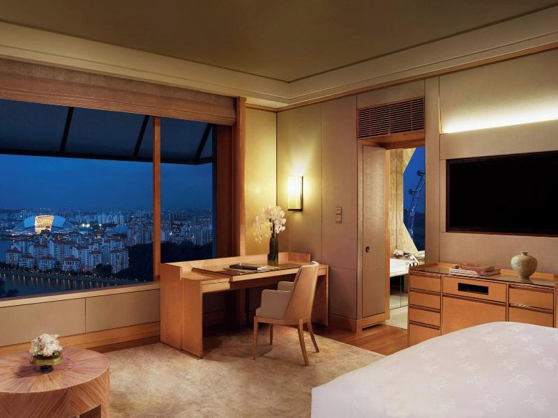 The Ritz-Carlton, Millenia Singapore image