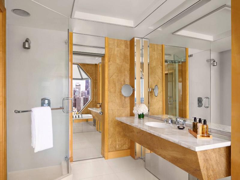 The Ritz-Carlton, Millenia Singapore image