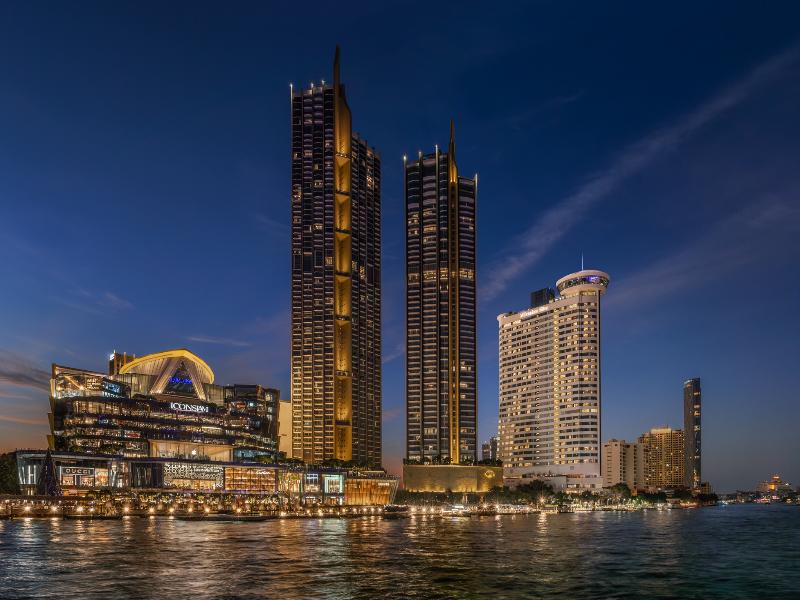 Millennium Hilton Bangkok image