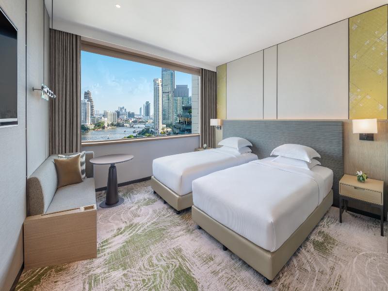 Millennium Hilton Bangkok image