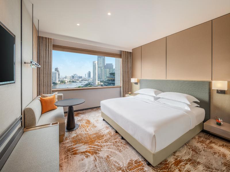 Millennium Hilton Bangkok image