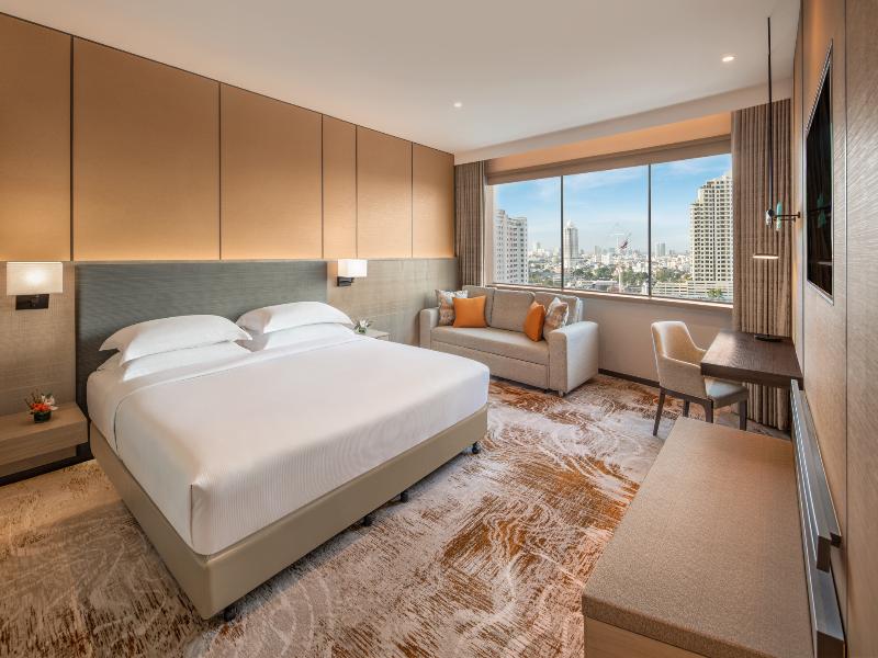 Millennium Hilton Bangkok image